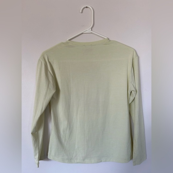 Patagonia Kids' Long-Sleeved Regenerative Organic Certified® T-Shirt Size L (12) - Picture 7 of 8